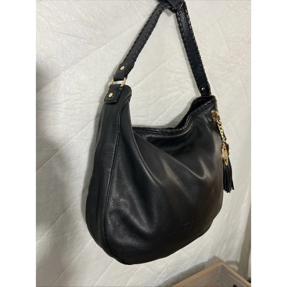 Michael Kors preowned very